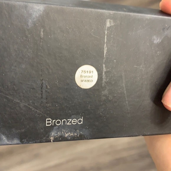 BUNDLE OF E.L.F. MAKEUP - Picture 7 of 16